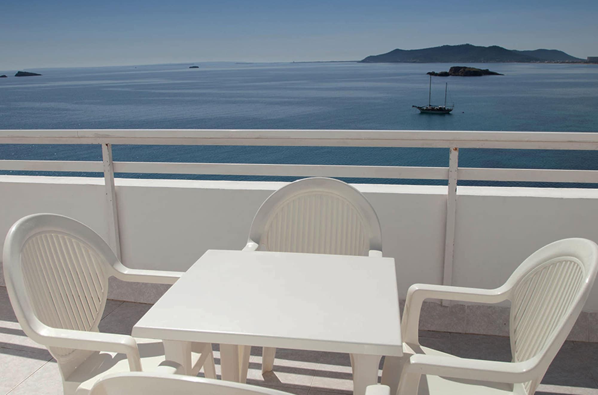 Hotel Apartamentos Vibra Lux Mar Ibiza-Stadt Exterior foto