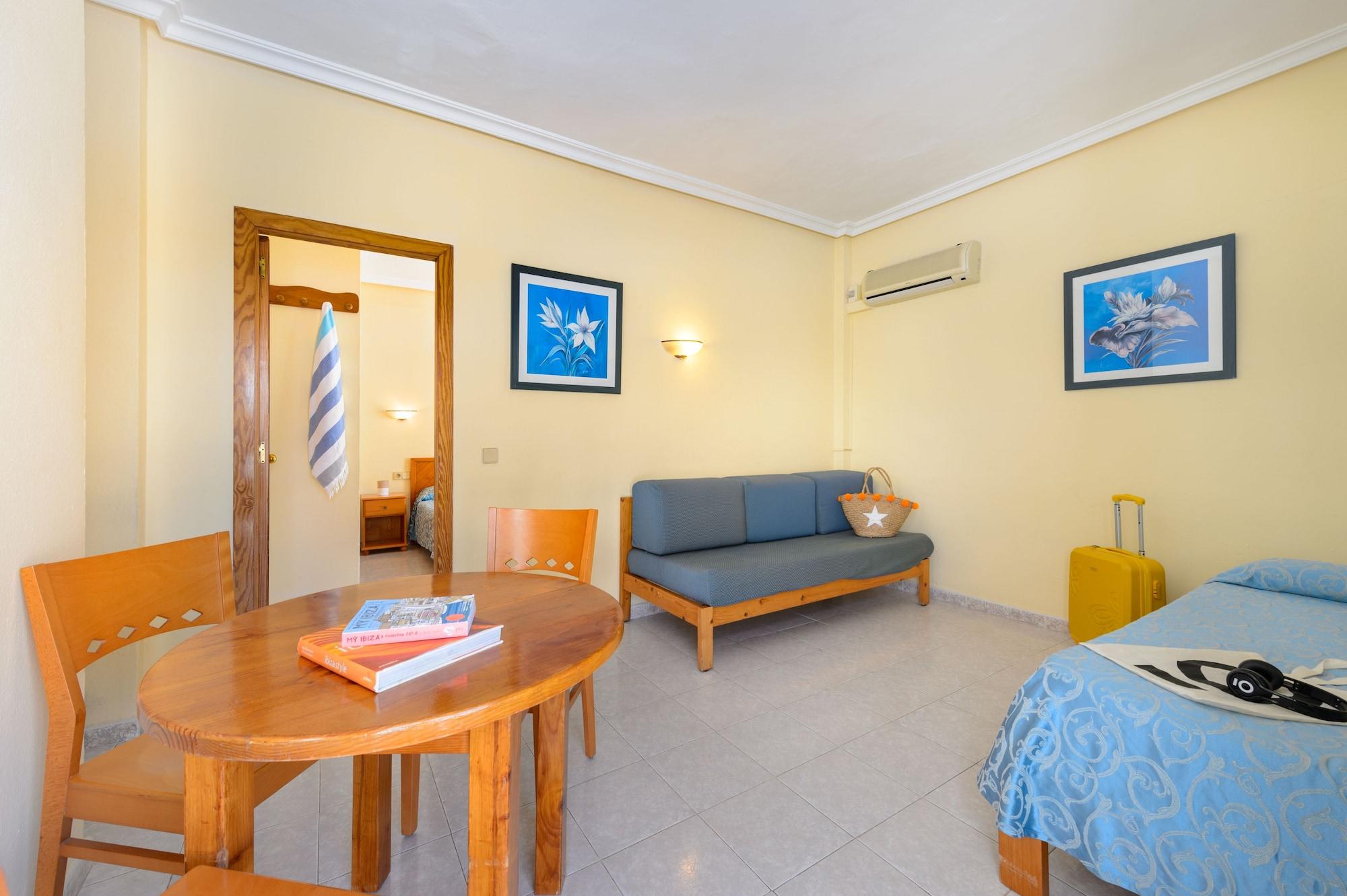 Hotel Apartamentos Vibra Lux Mar Ibiza-Stadt Exterior foto