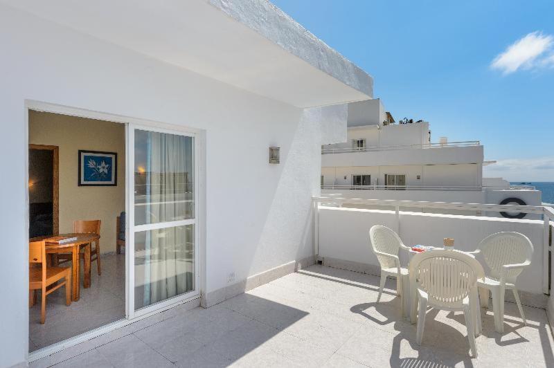 Hotel Apartamentos Vibra Lux Mar Ibiza-Stadt Zimmer foto
